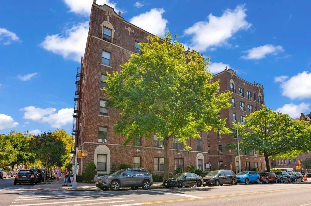7401 4th Avenue Brooklyn NY 11209