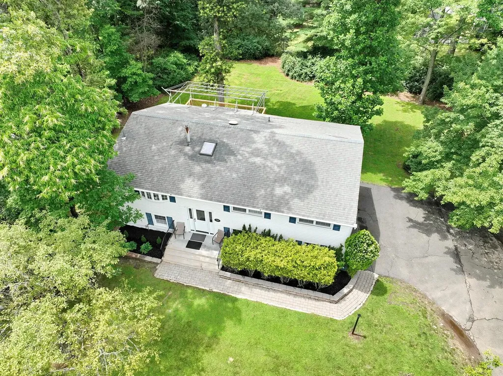 15 Cragmere Road Suffern NY 10901