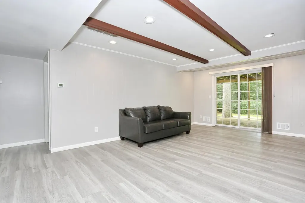 15 Cragmere Road Suffern NY 10901