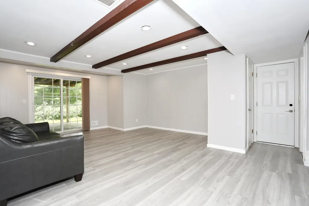 15 Cragmere Road Suffern NY 10901