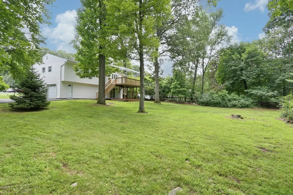 15 Cragmere Road Suffern NY 10901