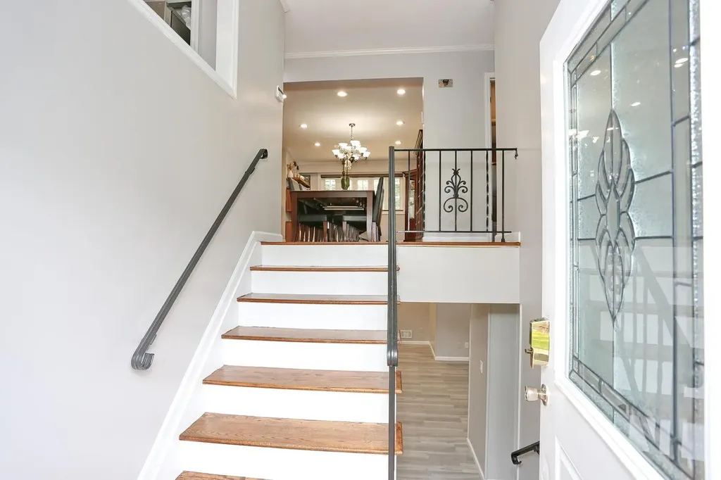 15 Cragmere Road Suffern NY 10901