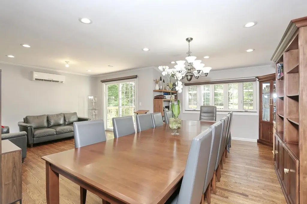 15 Cragmere Road Suffern NY 10901