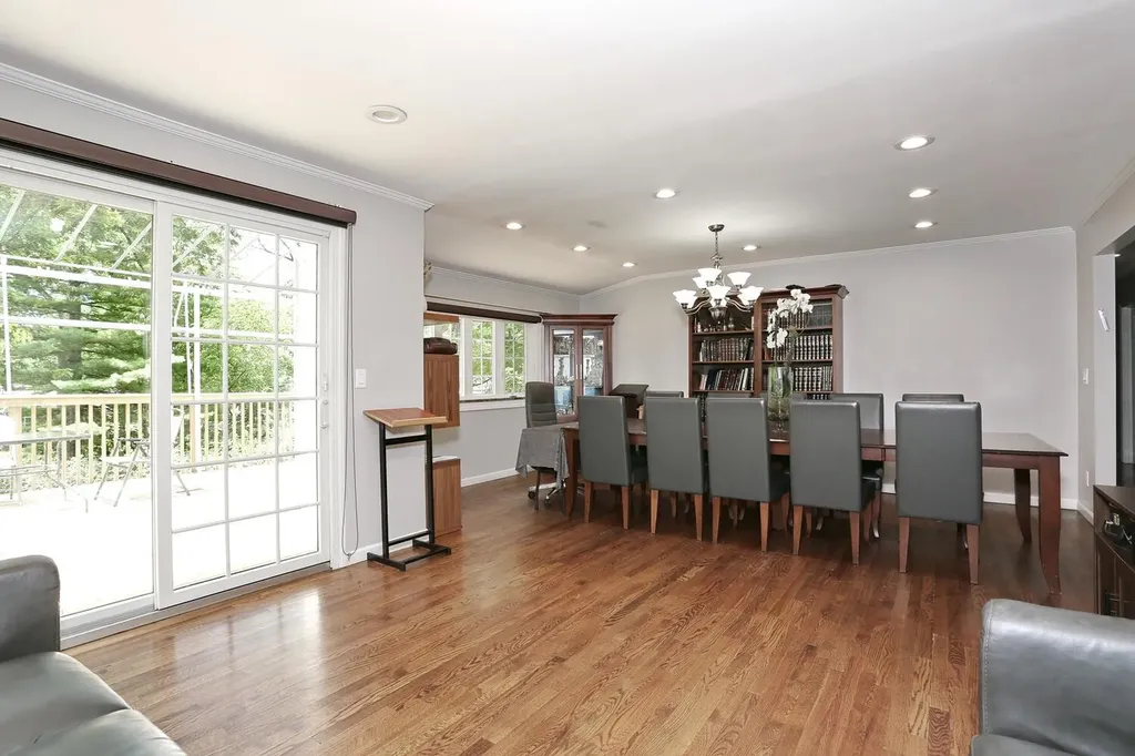 15 Cragmere Road Suffern NY 10901