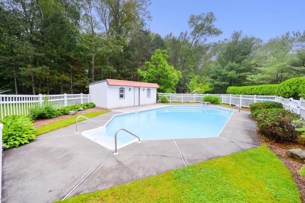 5 Rubinstein Court Spring Valley NY 10977