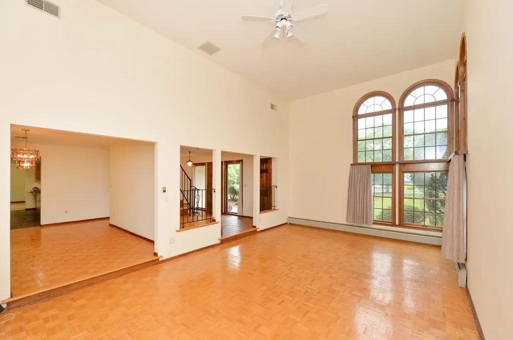 5 Rubinstein Court Spring Valley NY 10977