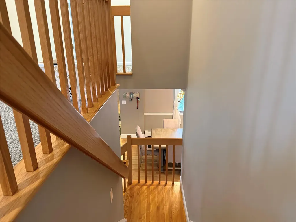4 Venetian Boulevard Lindenhurst NY 11757