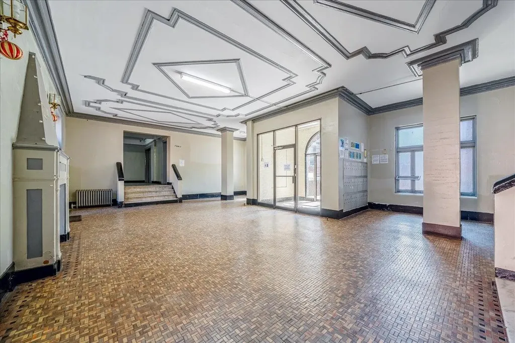 39-82 65th Place Woodside NY 11377