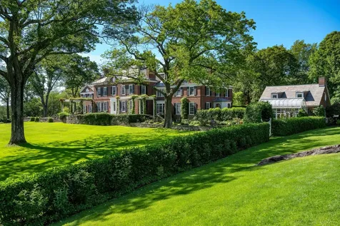 842 Sleepy Hollow Road Briarcliff Manor NY 10510
