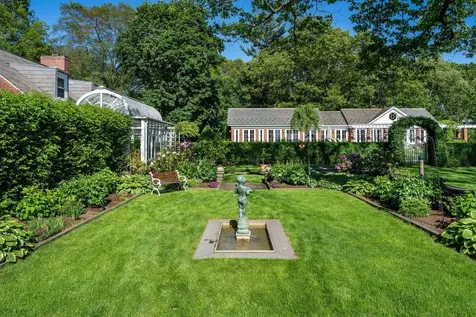 842 Sleepy Hollow Road Briarcliff Manor NY 10510