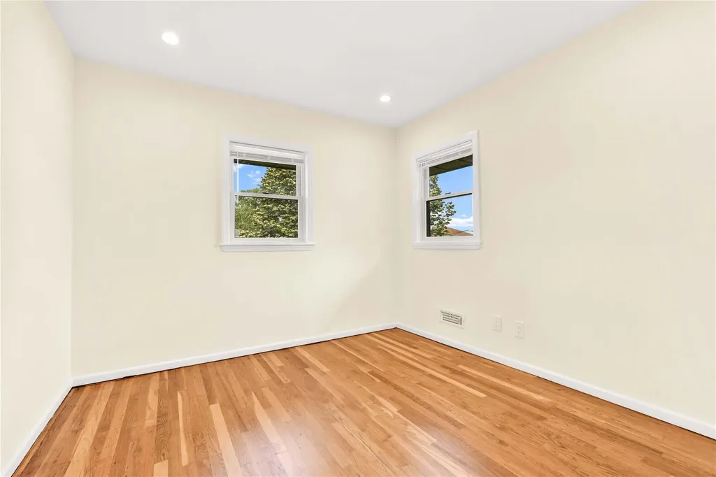 906 Bromton Drive Westbury NY 11590