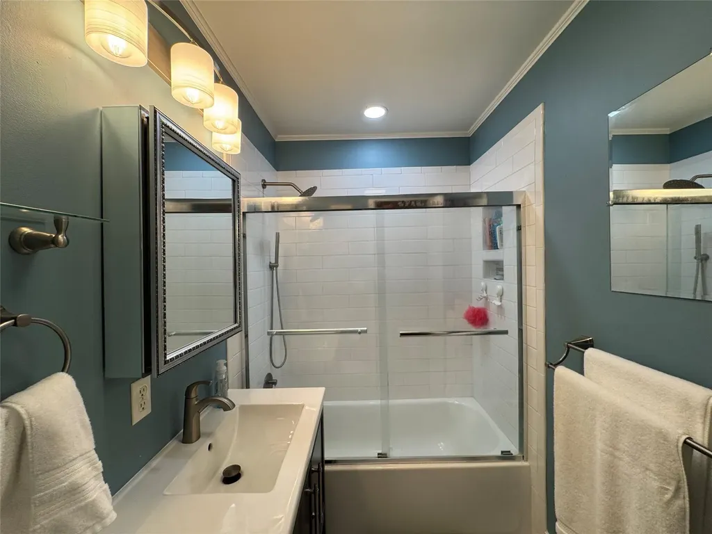 4 Loudon Drive Fishkill NY 12524