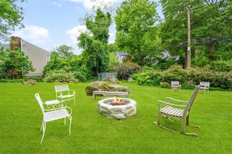 33 Pine Ridge Road Larchmont NY 10538