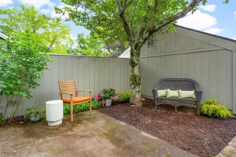 33 Pine Ridge Road Larchmont NY 10538