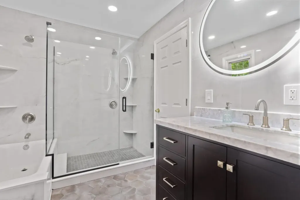 19 Deane Place Larchmont NY 10538
