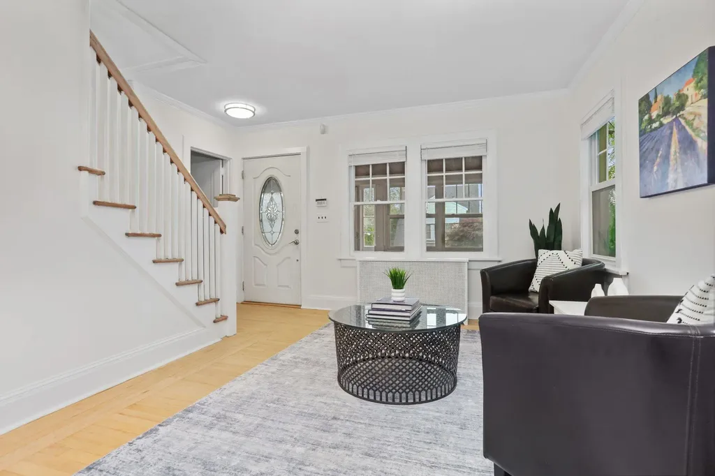 19 Deane Place Larchmont NY 10538