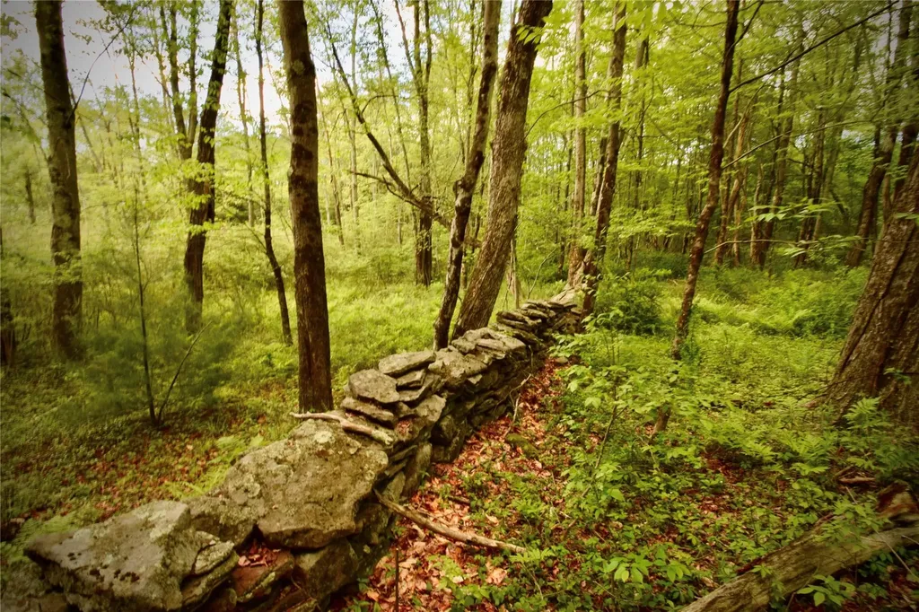 Route 52 Ellenville NY 12489