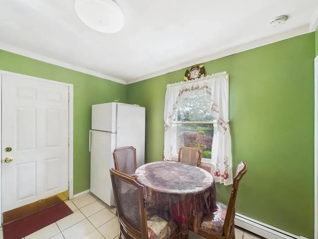 335 Loring Road Levittown NY 11756
