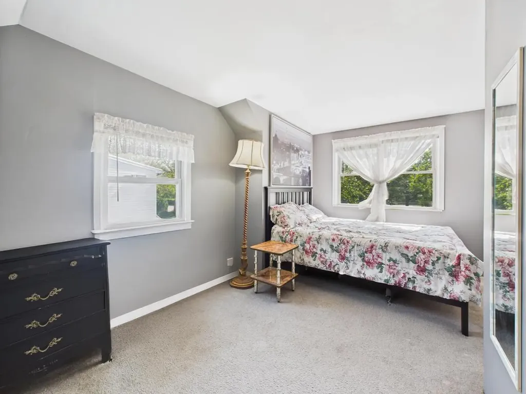 335 Loring Road Levittown NY 11756