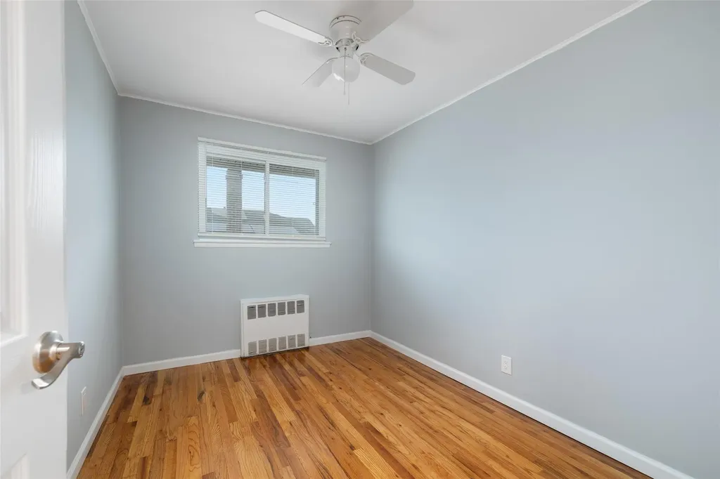 4100 Meadow Lane Seaford NY 11783