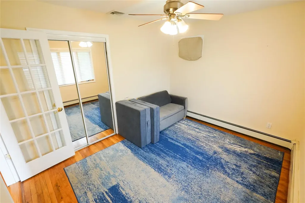 39 Ontario Avenue Plainview NY 11803