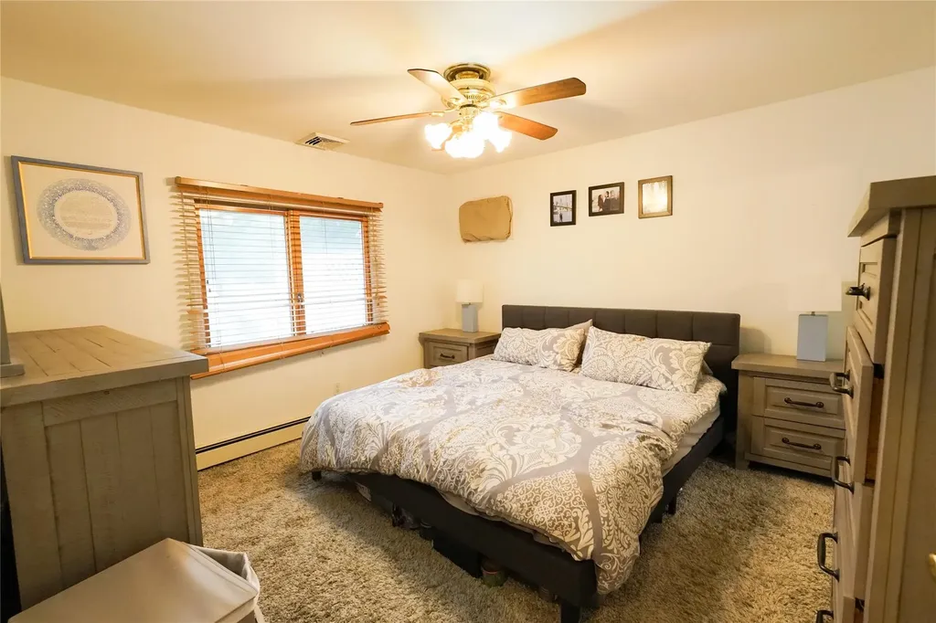 39 Ontario Avenue Plainview NY 11803