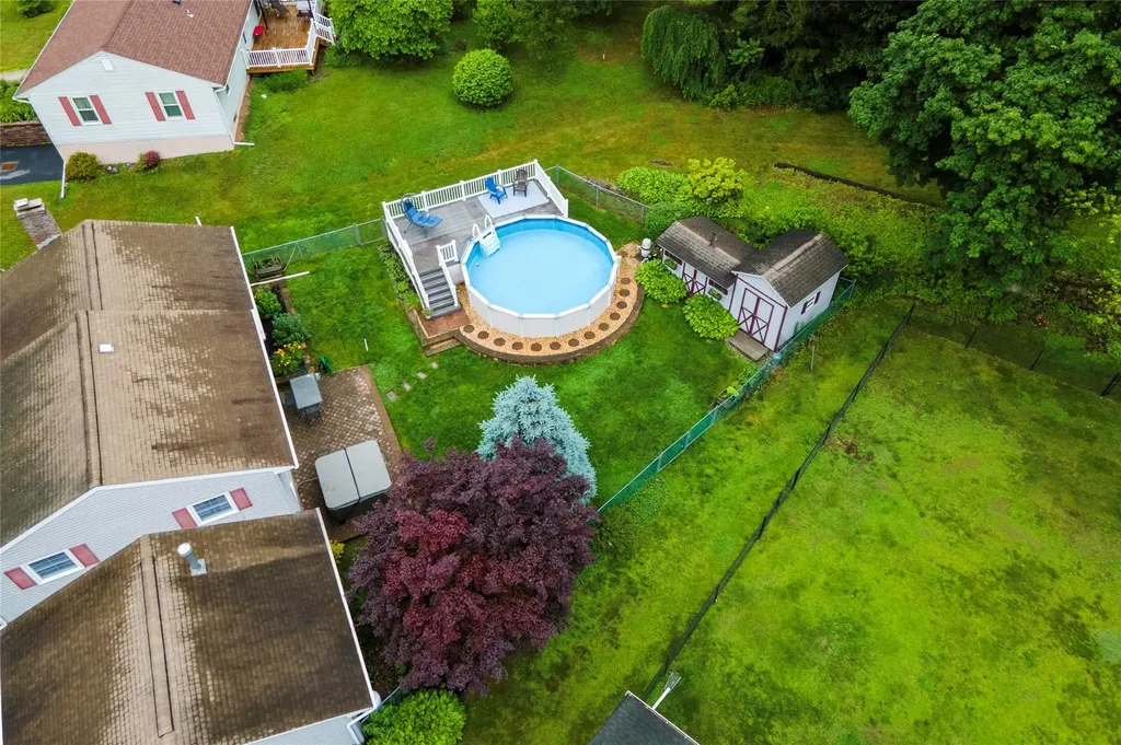 41 Circle Drive Hyde Park NY 12538