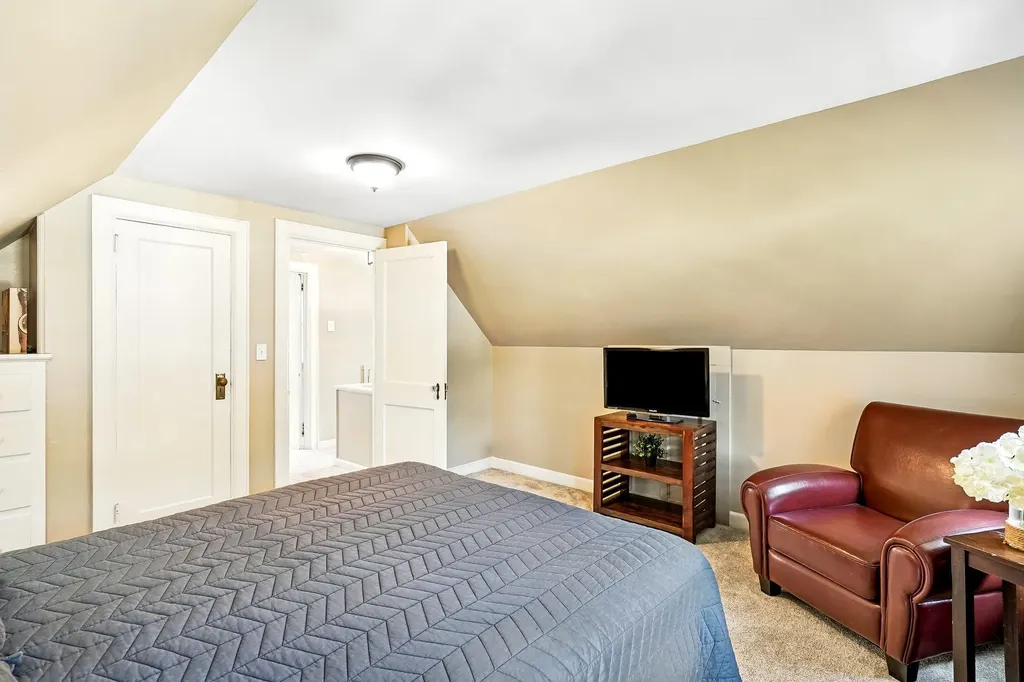 184 Chatterton Parkway White Plains NY 10606
