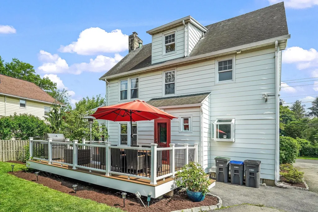 184 Chatterton Parkway White Plains NY 10606