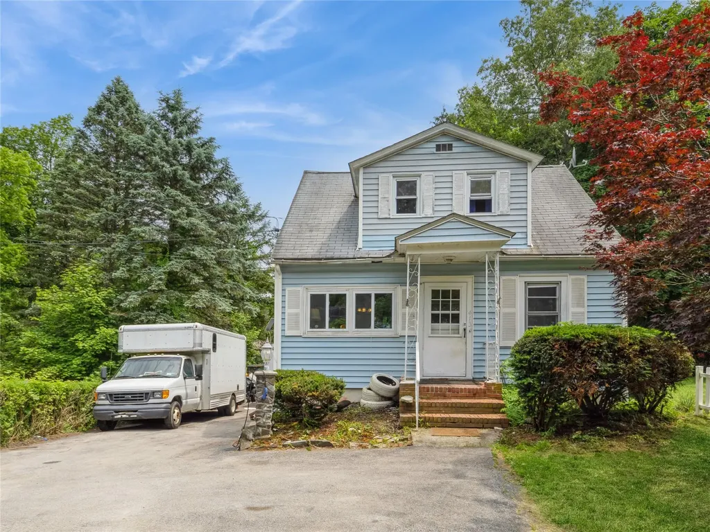 413 Vassar Road Poughkeepsie NY 12603