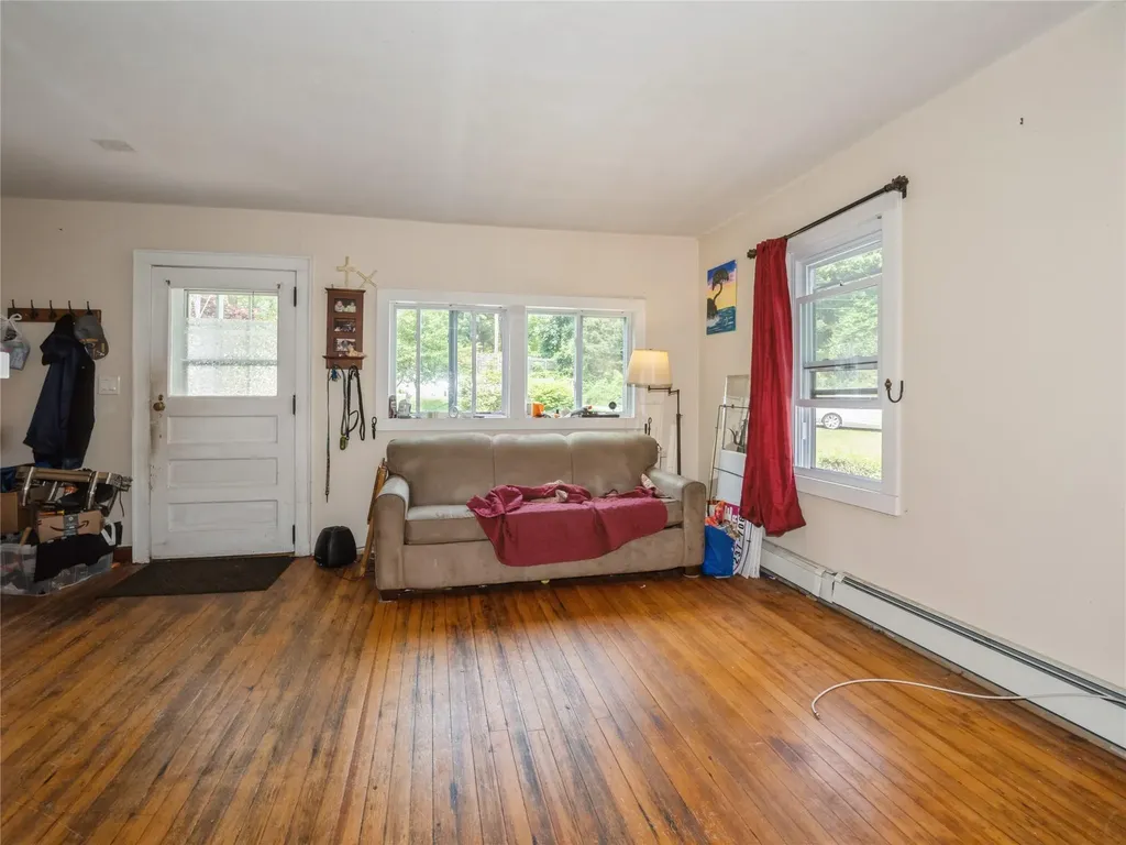 413 Vassar Road Poughkeepsie NY 12603