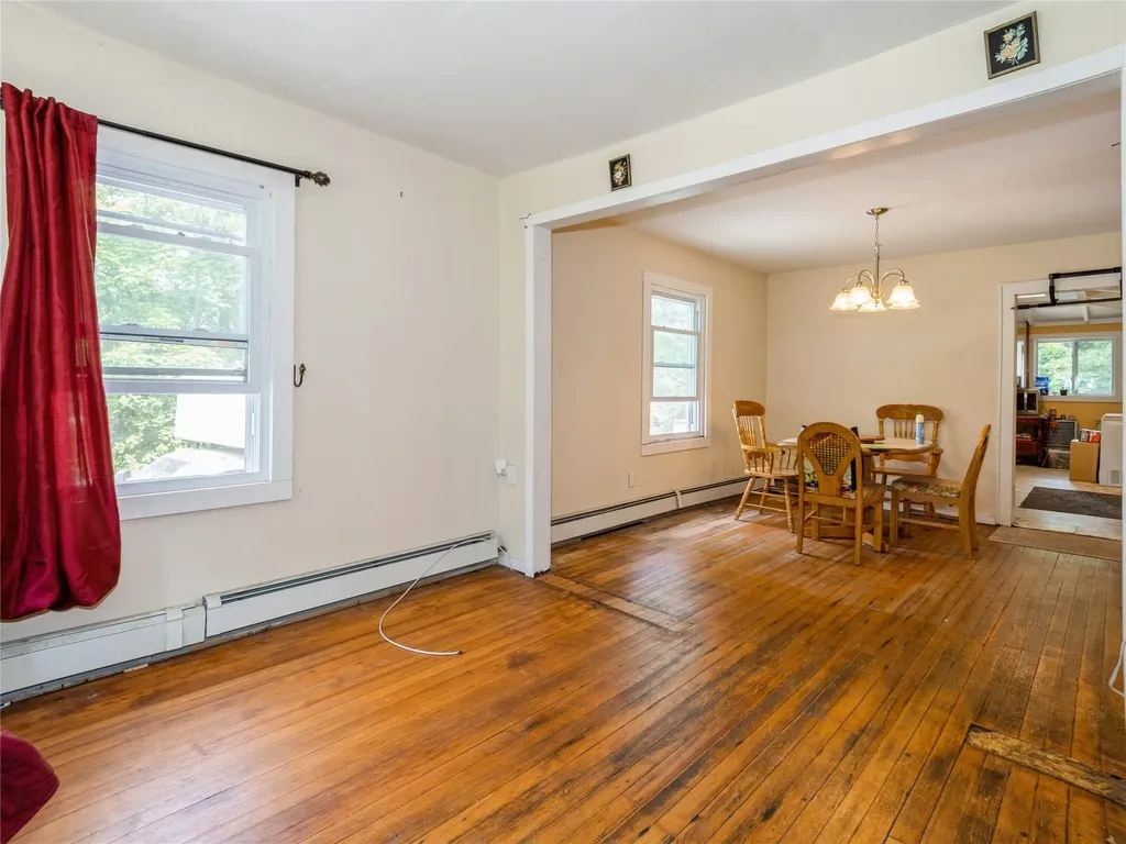 413 Vassar Road Poughkeepsie NY 12603