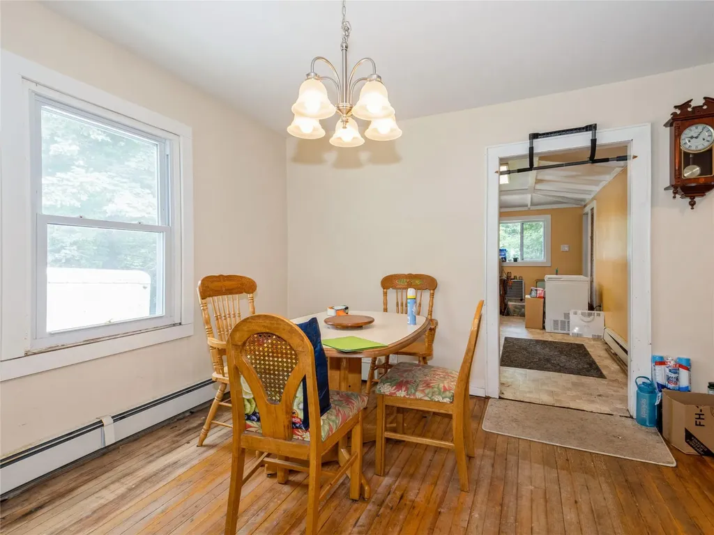 413 Vassar Road Poughkeepsie NY 12603