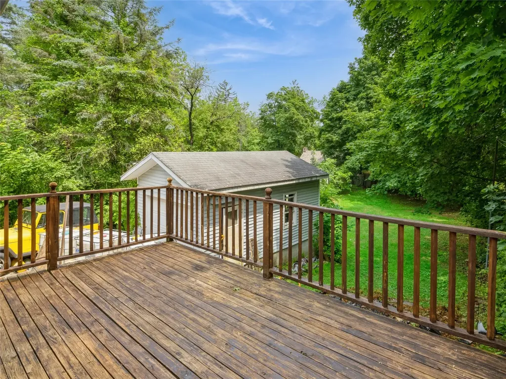 413 Vassar Road Poughkeepsie NY 12603