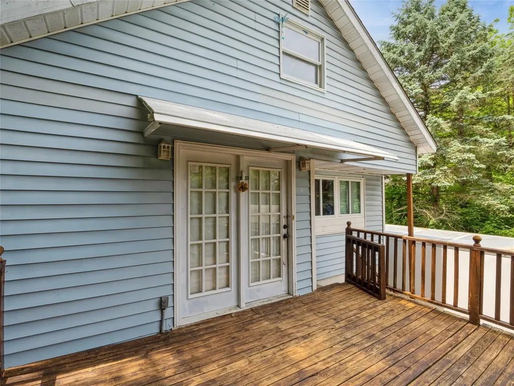 413 Vassar Road Poughkeepsie NY 12603