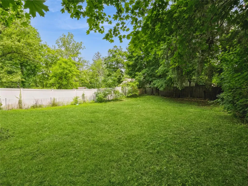 413 Vassar Road Poughkeepsie NY 12603