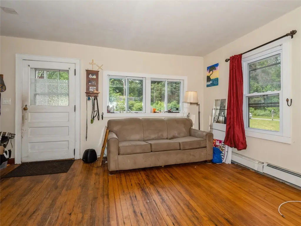 413 Vassar Road Poughkeepsie NY 12603