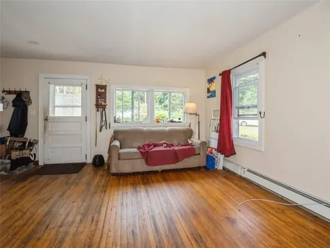 413 Vassar Road Poughkeepsie NY 12603