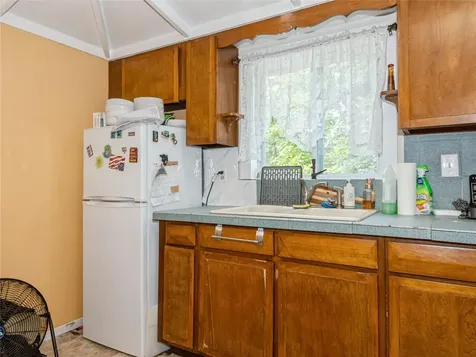 413 Vassar Road Poughkeepsie NY 12603