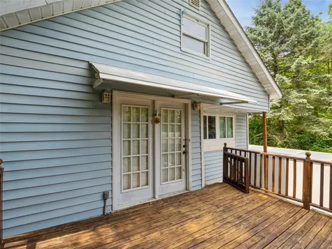 413 Vassar Road Poughkeepsie NY 12603