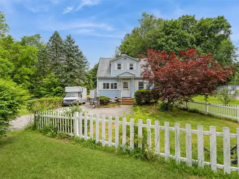413 Vassar Road Poughkeepsie NY 12603