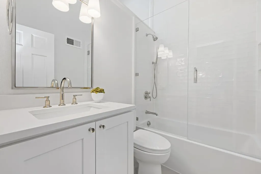 1054 Boston Post Road Rye NY 10580