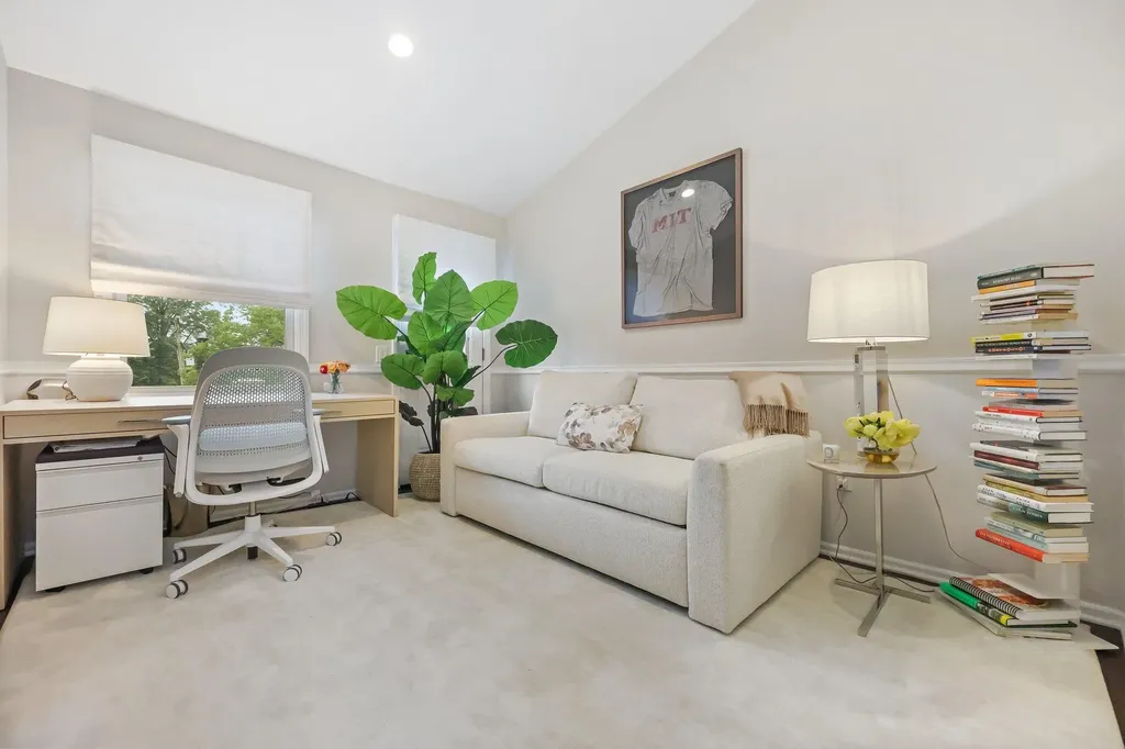 1054 Boston Post Road Rye NY 10580