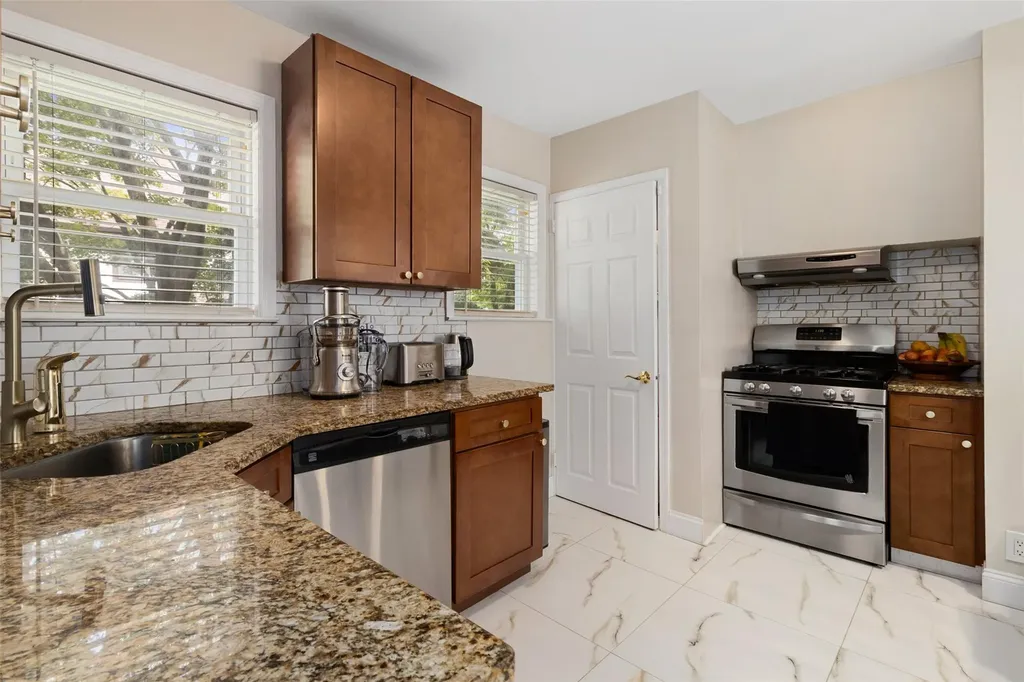 50 Askins Place New Rochelle NY 10801