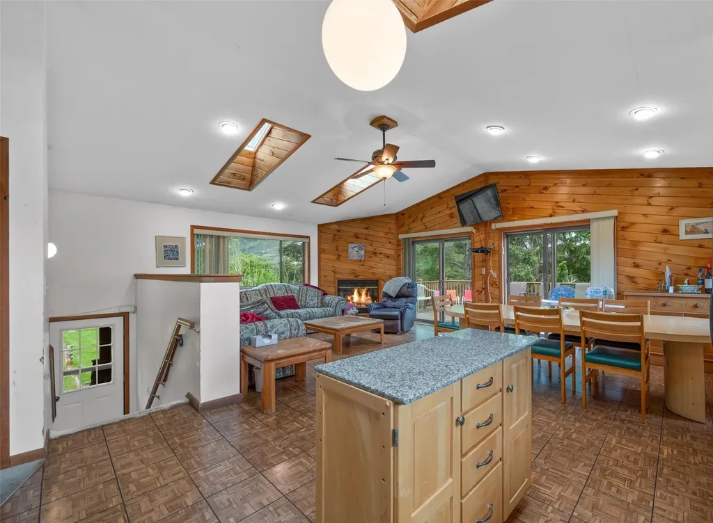 17 Old Congress Road Monticello NY 12701