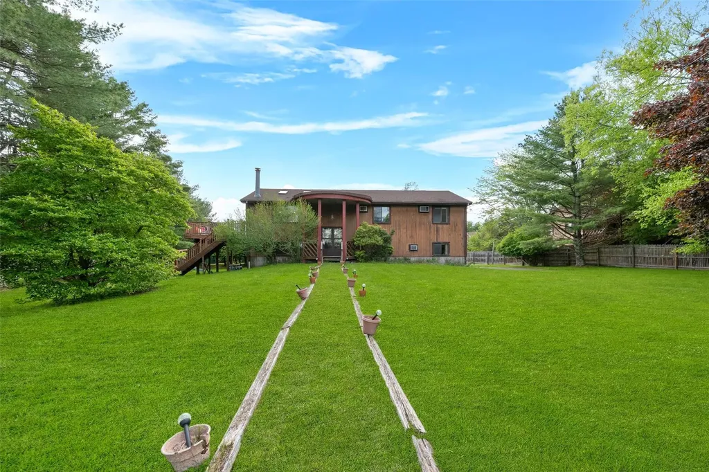 17 Old Congress Road Monticello NY 12701