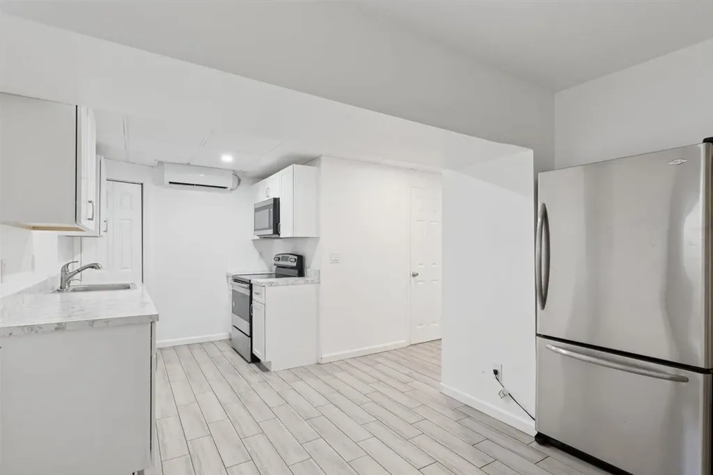 50 Noahs Path Rocky Point NY 11778