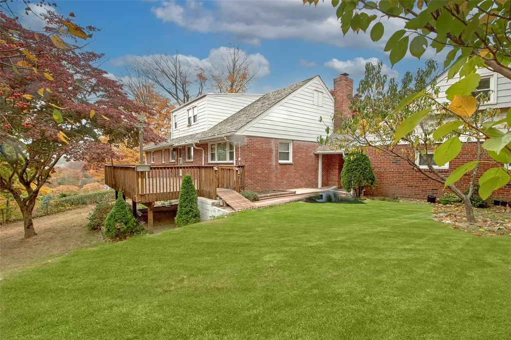 25 Fountain Drive Valhalla NY 10595