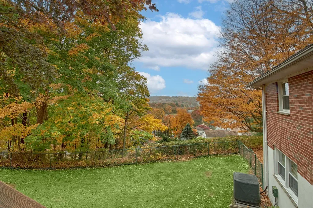 25 Fountain Drive Valhalla NY 10595