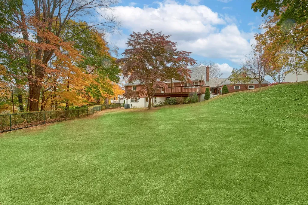 25 Fountain Drive Valhalla NY 10595